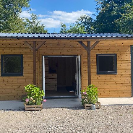 Kingfisher Cabin - Wild Escapes Wrenbury Off Grid Glamping - Ages 12 And Over Baddiley Eksteriør bilde