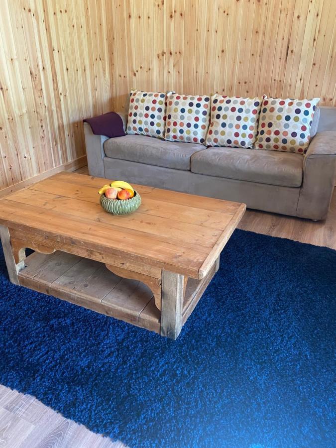 Kingfisher Cabin - Wild Escapes Wrenbury Off Grid Glamping - Ages 12 And Over Baddiley Eksteriør bilde